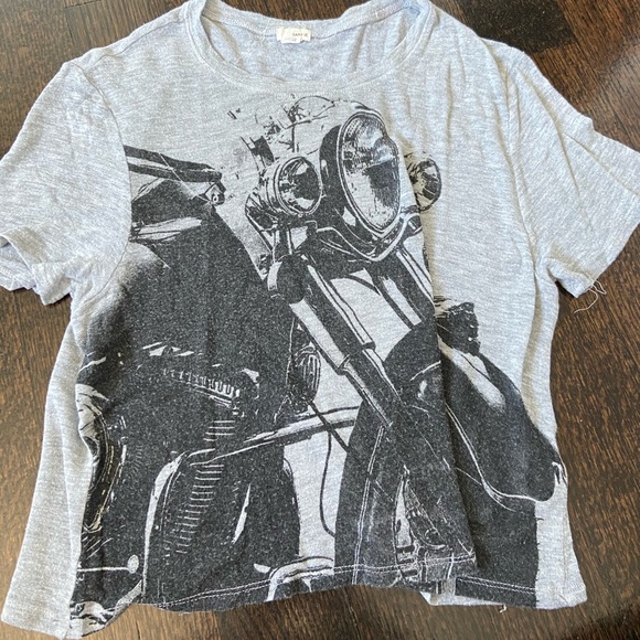 Garage motorcycle cropped tshirt - Picture 2 of 5